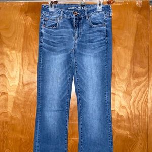 American eagle favorite boyfriend jeans